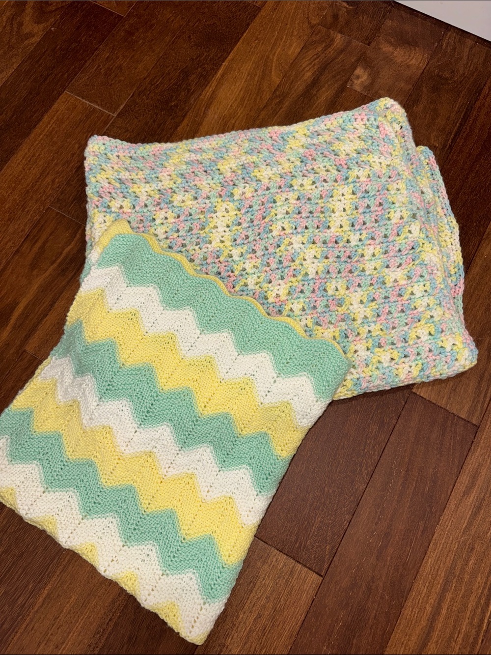 Pastel Chevron Baby Blanket in Yellow, Mint & White